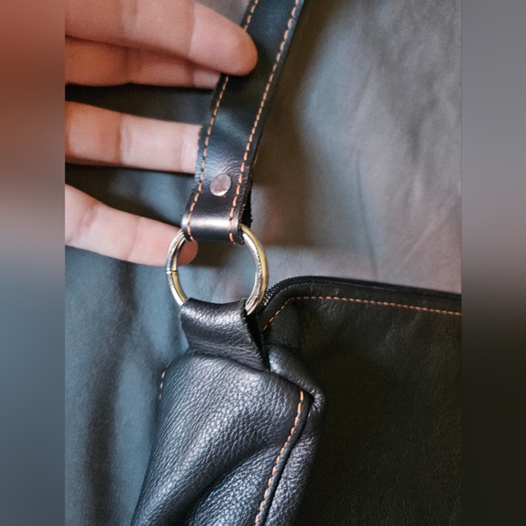 Harley Davidson Genuine Pebbled Leather Black Shoulder Bag - Picture 6 of 13